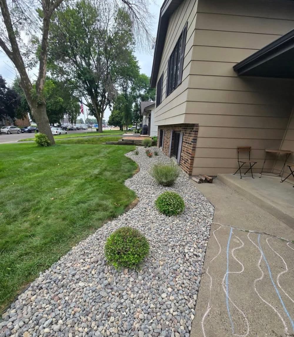 Gallery photos for Rock Landscaping and Pergola Build in Shakopee: Image #3