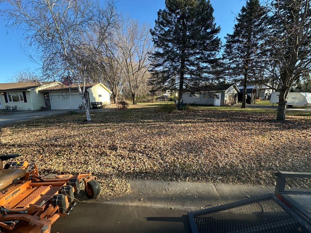 Gallery photos for Spring Leaf Cleanup Done Right in Prior Lake: Image #2